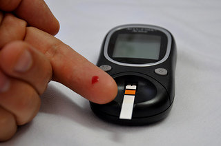 Las infecciones bucales sin tratamiento adecuado pueden hacer peligrar el control de la diabetes