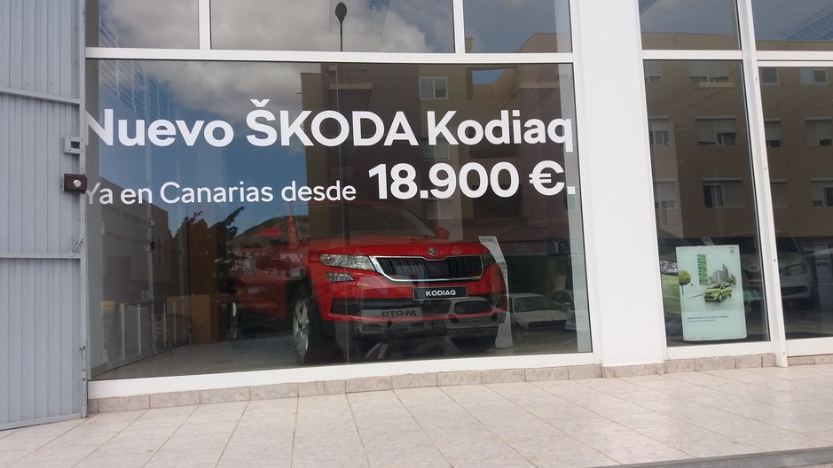 Autoilu - Auton osto Kanarialta<br />
Autoilu - Auton osto Kanarialta<br />