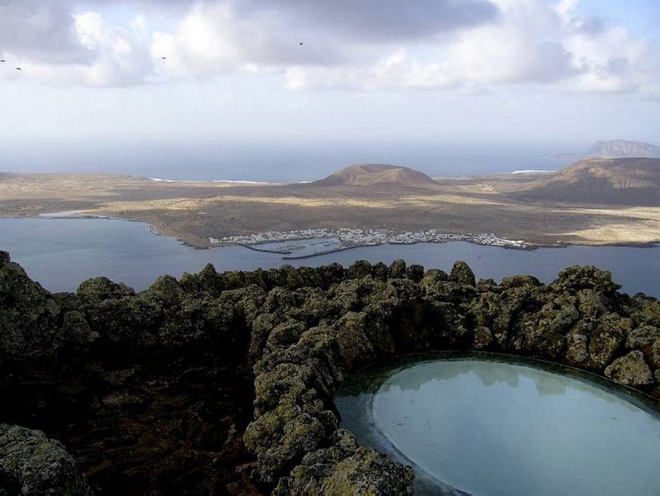 Lanzarote - Ihmeellinen saari Lanzarote - Ihmeellinen saari