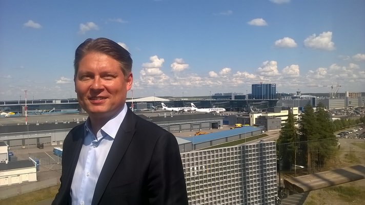 Finnair tahkoaa ennätyksiä –<br />
markkinoille ne eivät riittäneet Finnair tahkoaa ennätyksiä –<br />
markkinoille ne eivät riittäneet