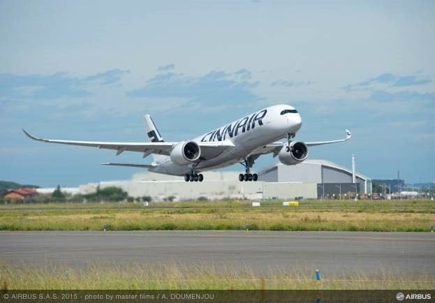 Finnairin ensimmäinen A350 XWB nousee ensilennolleen.
Finnairin ensimmäinen A350 XWB nousee ensilennolleen.
