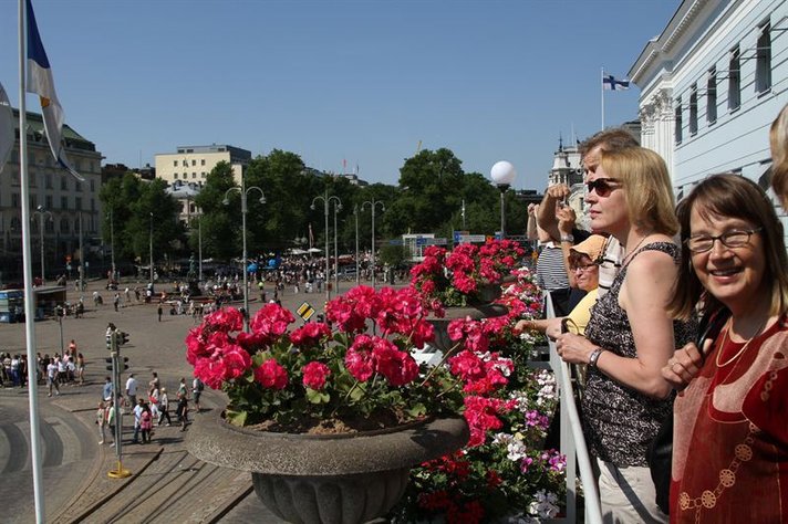 Helsinki-päivä 12.6. tarjoaa ohjelmaa ja mahdollisuuksia ainutlaatuisiin kokemuksiin Helsinki-päivä 12.6. tarjoaa ohjelmaa ja mahdollisuuksia ainutlaatuisiin kokemuksiin