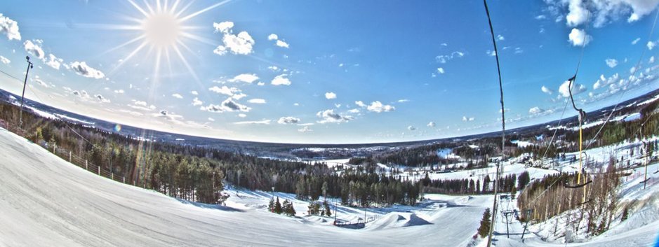 Hyvinkään hiihtokeskukselle<br />
etsitään uutta yrittäjää Hyvinkään hiihtokeskukselle<br />
etsitään uutta yrittäjää