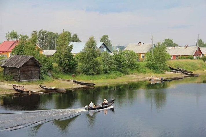 Kaksi erilaista Karjalaa<br />
kiinnostaa maailmalla Helsinki Kaksi erilaista Karjalaa<br />
kiinnostaa maailmalla Helsinki