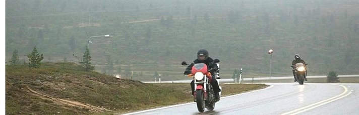 Motoristin räätälöity matkaopas<br />
ja kartasto nyt julkaistuna Motoristin räätälöity matkaopas<br />
ja kartasto nyt julkaistuna