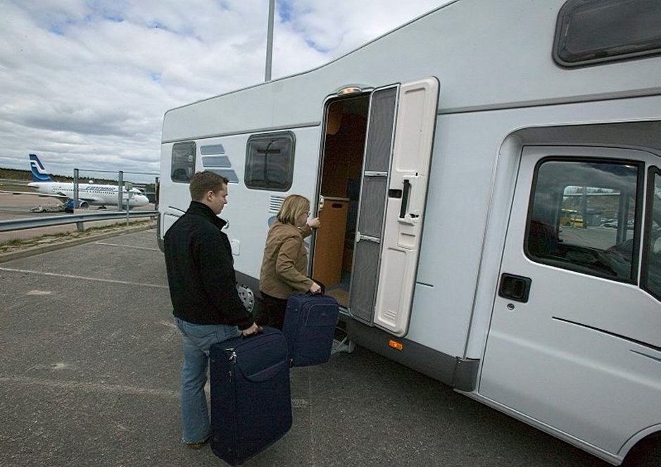 Matkailijat yllättyneitä, miten perussairauksia korvataan matkavakuutuksista Matkailijat yllättyneitä, miten perussairauksia korvataan matkavakuutuksista