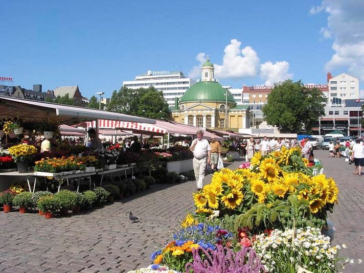 Tampere menetti matkailussa, Turku<br />
ja Rovaniemi yhä suositumpia Tampere menetti matkailussa, Turku<br />
ja Rovaniemi yhä suositumpia