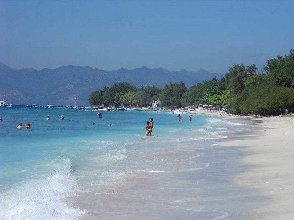 Nusa Lembongan ja Gilit<br />
– Balin paratiisisaaret Nusa Lembongan ja Gilit<br />
– Balin paratiisisaaret