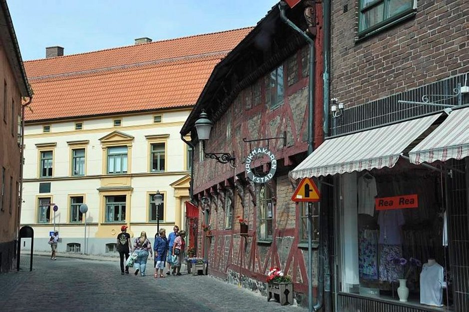 Wallanderin kaupunki<br />
YSTAD Wallanderin kaupunki<br />
YSTAD