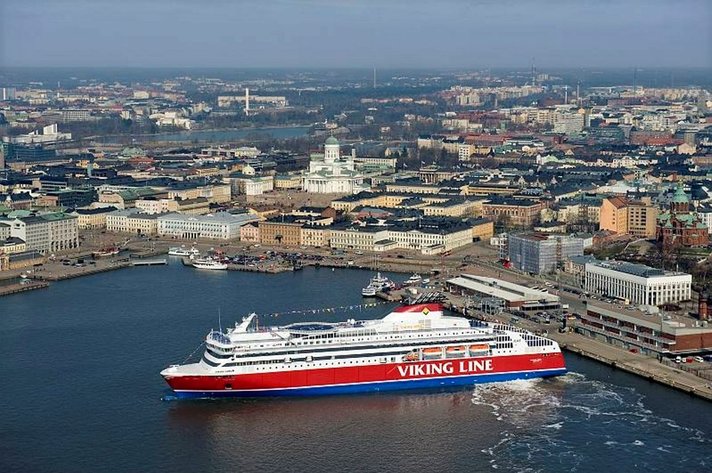Kesä Helsingissä menee<br />
Sibeliuksen hengessä Helsinki Kesä Helsingissä menee<br />
Sibeliuksen hengessä Helsinki