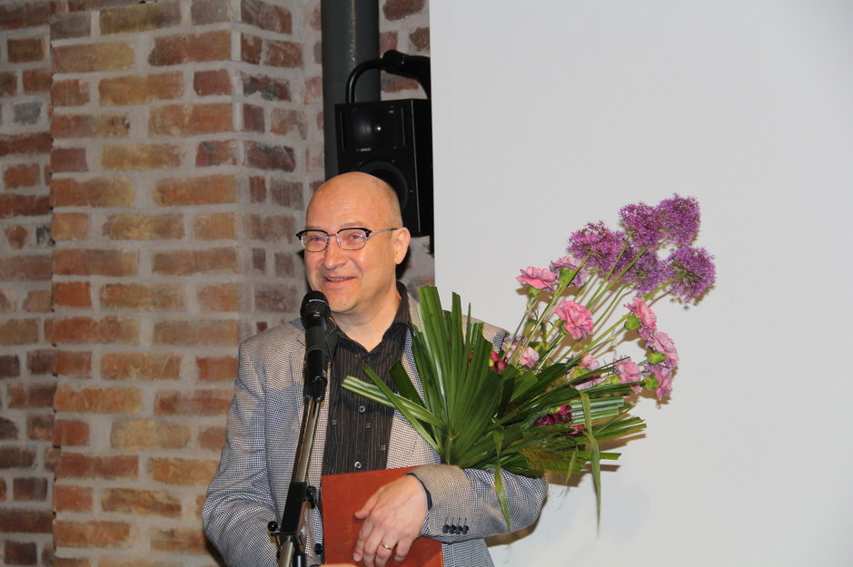 Mika Taanila on saanut Ars Fennica 2015 -taidepalkinnon Mika Taanila on saanut Ars Fennica 2015 -taidepalkinnon