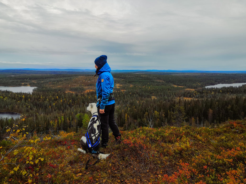 Viisi vinkkiä pohjoisen<br />
Suomen ruskamatkalle Viisi vinkkiä pohjoisen<br />
Suomen ruskamatkalle