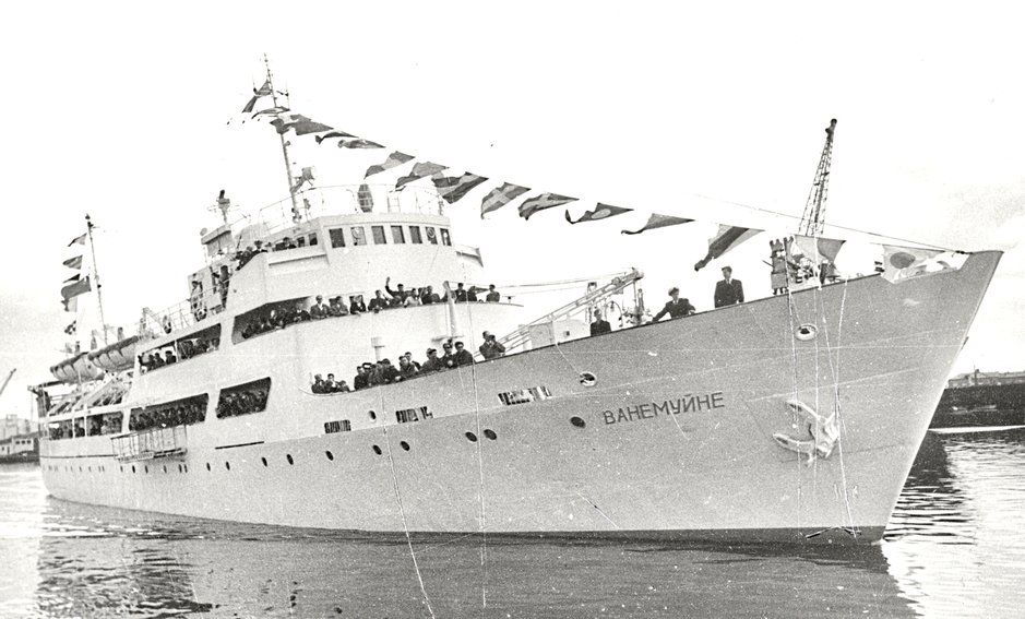 Vanemuine lähtemässä ensimmäiselle matkalle Tallinnan satamasta. (Kuva: Estonian Maritime Museum)
Vanemuine lähtemässä ensimmäiselle matkalle Tallinnan satamasta. (Kuva: Estonian Maritime Museum)